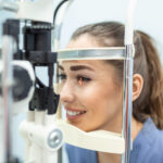 An isurgeon patient doing an eye examination